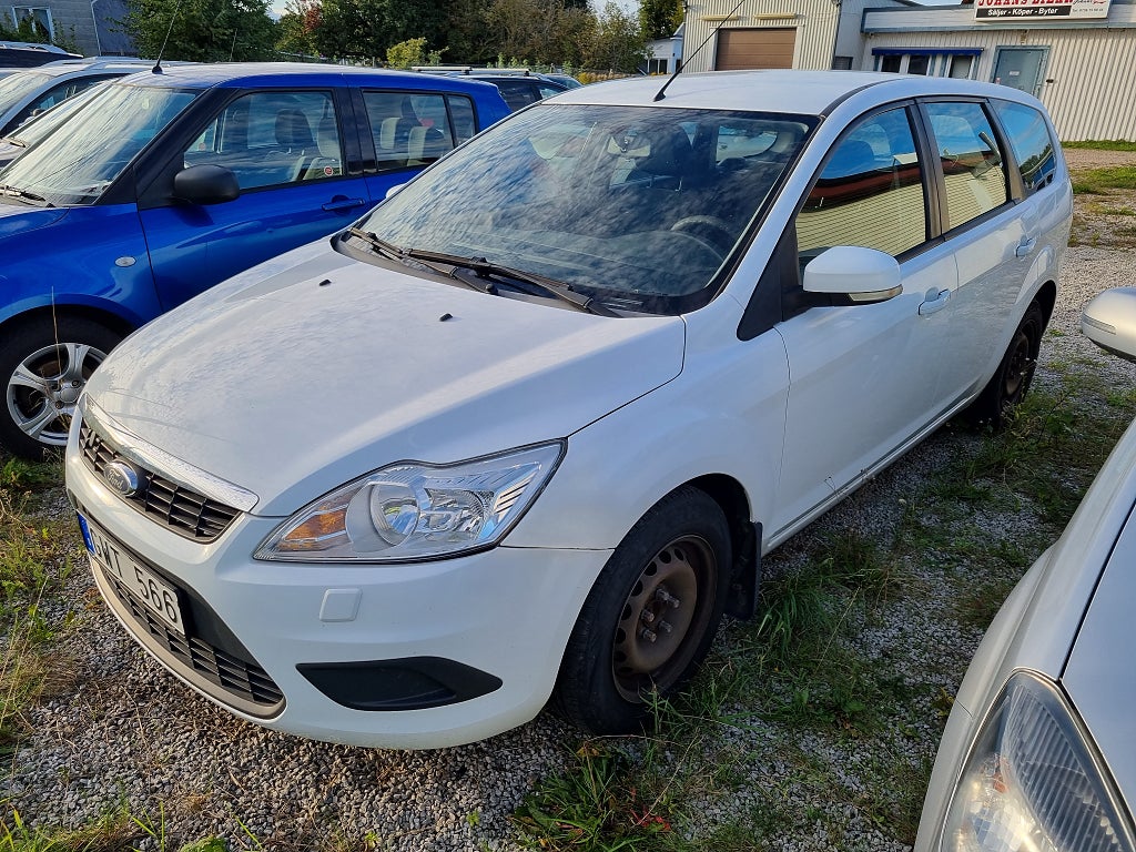 Ford Focus 1.8 Flexifuel Titanium, Trend, 125hk, Dragkrok