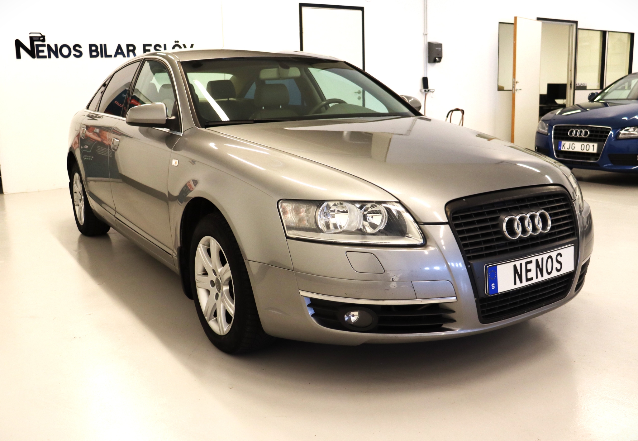 Audi A6 2005, bild 3/45