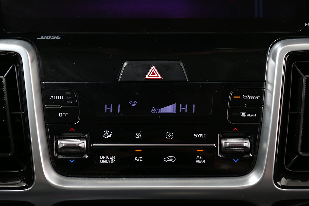 Kia Sorento 1,6 T-GDi Plug-In-Hybrid 265hk Advance AWD 7-Sits Drag