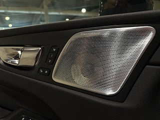Volvo XC60 Recharge T8 AWD R-Design Pro Edt III B&O Pano Drag SoV – bild 21