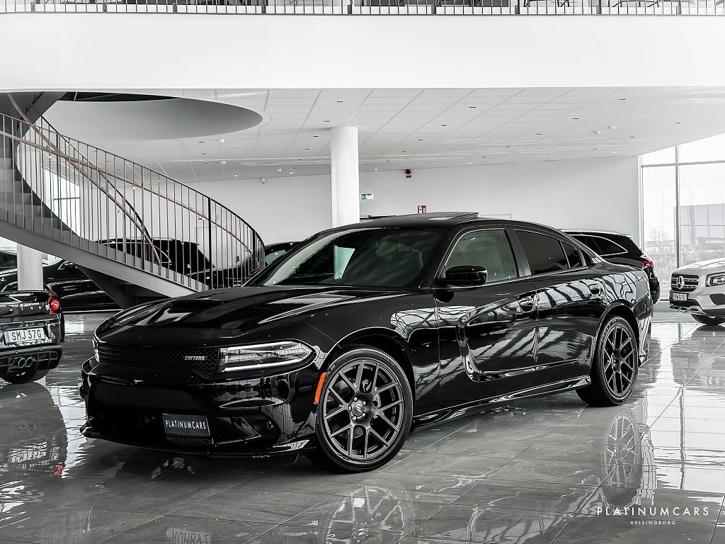 Dodge Charger R/T Daytona 5.7 V8 HEMI 375hk / Låga mil