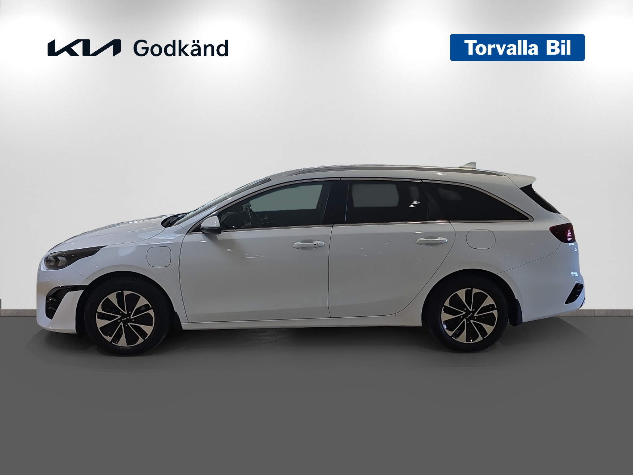 Kia Ceed SW Plug-in Hybrid Action 2022, photo 5/10