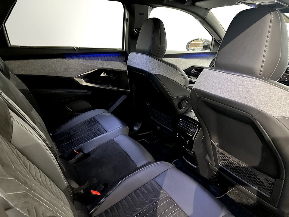 Bild på Peugeot 5008 GT Hybrid 145hk Aut 7-SITS B-KAMERA