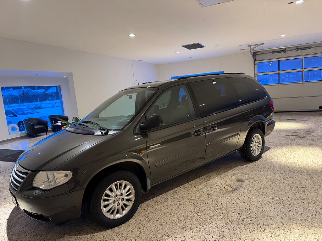 Chrysler Grand Voyager 3.3 automat 7sit ny besiktad välvårdad 