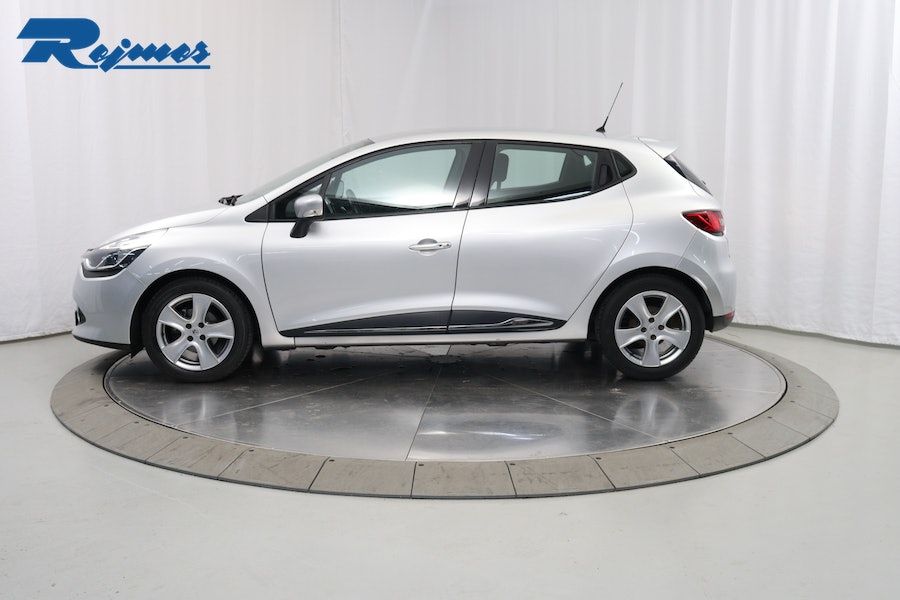 Renault Clio 2016, photo 2/54