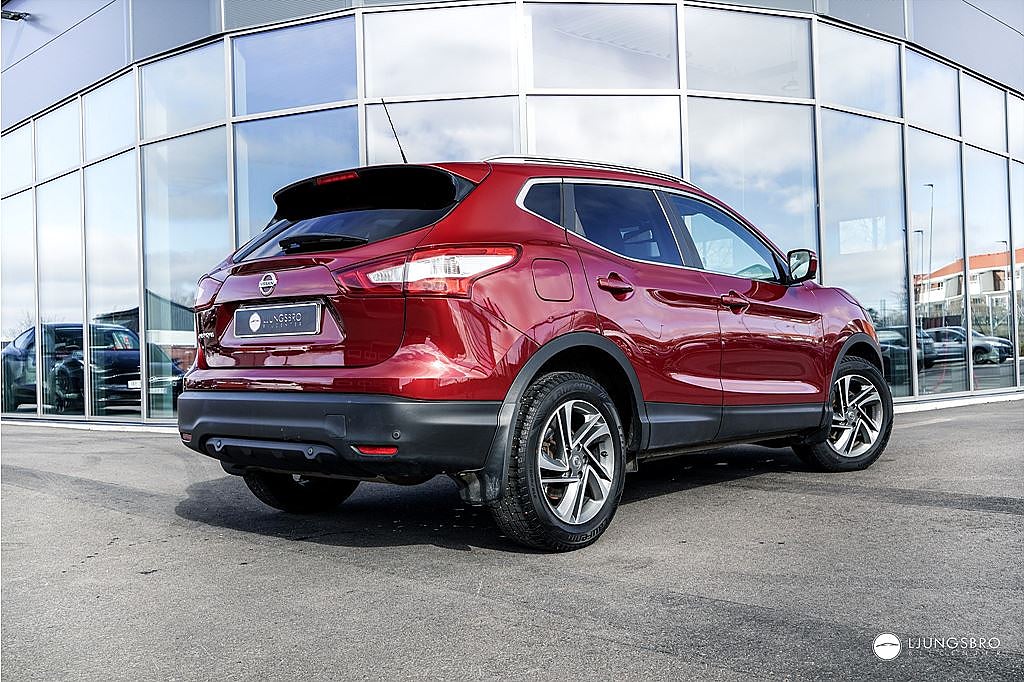 Nissan Qashqai 1.6 dCi 130hk Tekna / 360 / Blis / Navi