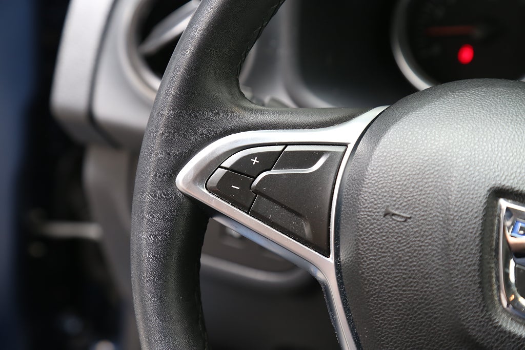 Dacia Sandero Stepway 0,9 TCe PhII Navi P-Sensorer Extraljus Motorvärm 2019