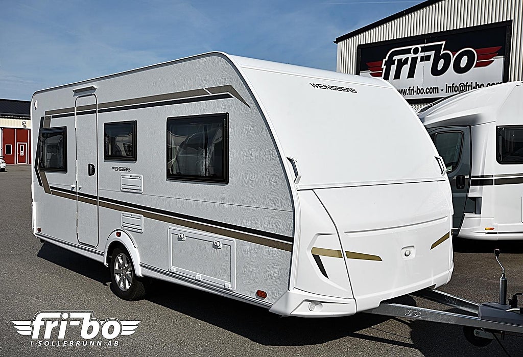 Weinsberg 480 EU CaraOne, Långbäddar