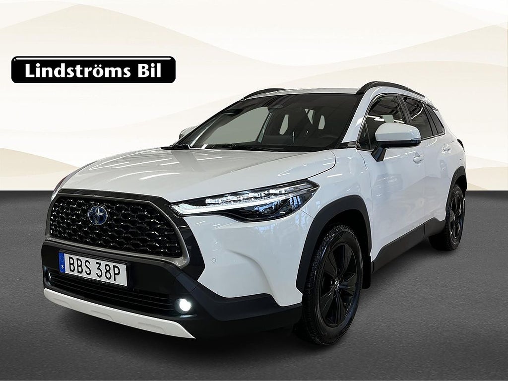 Toyota Corolla Cross Hybrid AWD-i Executive 2.0 197hk Drag V-Hjul Moms