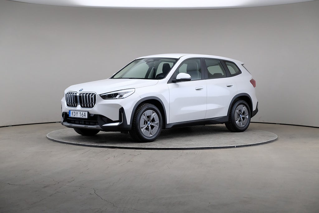 BMW iX1 iX1 xDrive30 306hk Drag