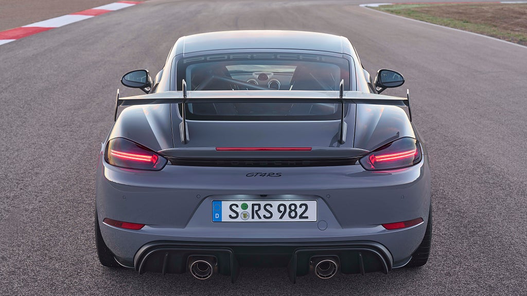 Bilen klarar av Nordschleife på 7:04,511. Foto: Porsche