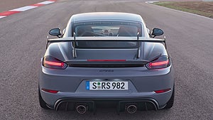 Bilen klarar av Nordschleife på 7:04,511. Foto: Porsche