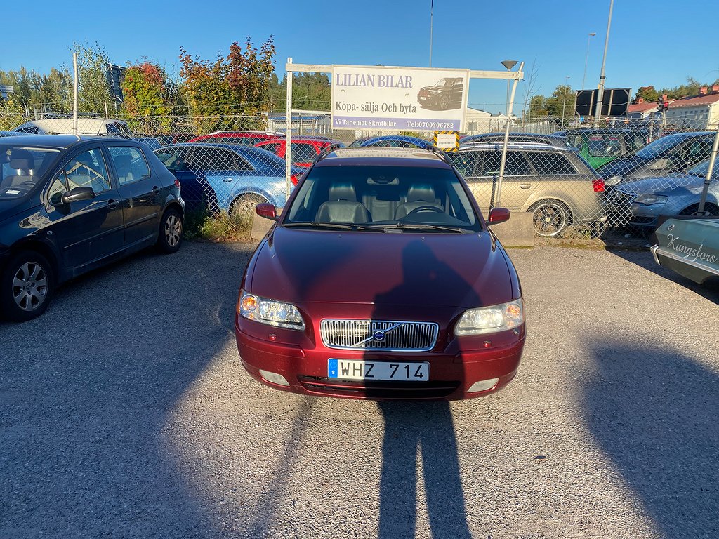 Volvo V70 2.4 Momentum Euro 4