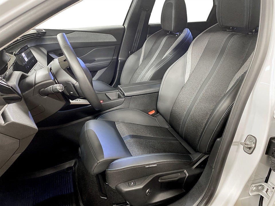 Bild på Peugeot 308 sw Allure Hybrid 145hk Aut B-KAMERA RATTVÄRME