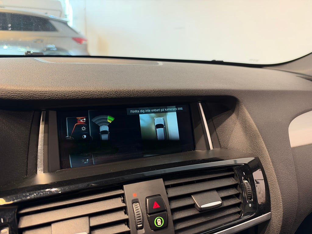 BMW X3 2017 - miniatyr 10