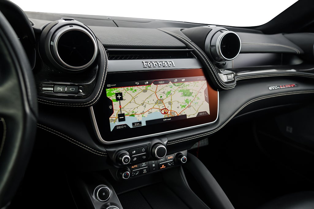 Gallery image 12 of 14