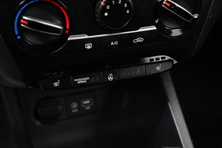 Halvkombi Hyundai i20 21 av 24