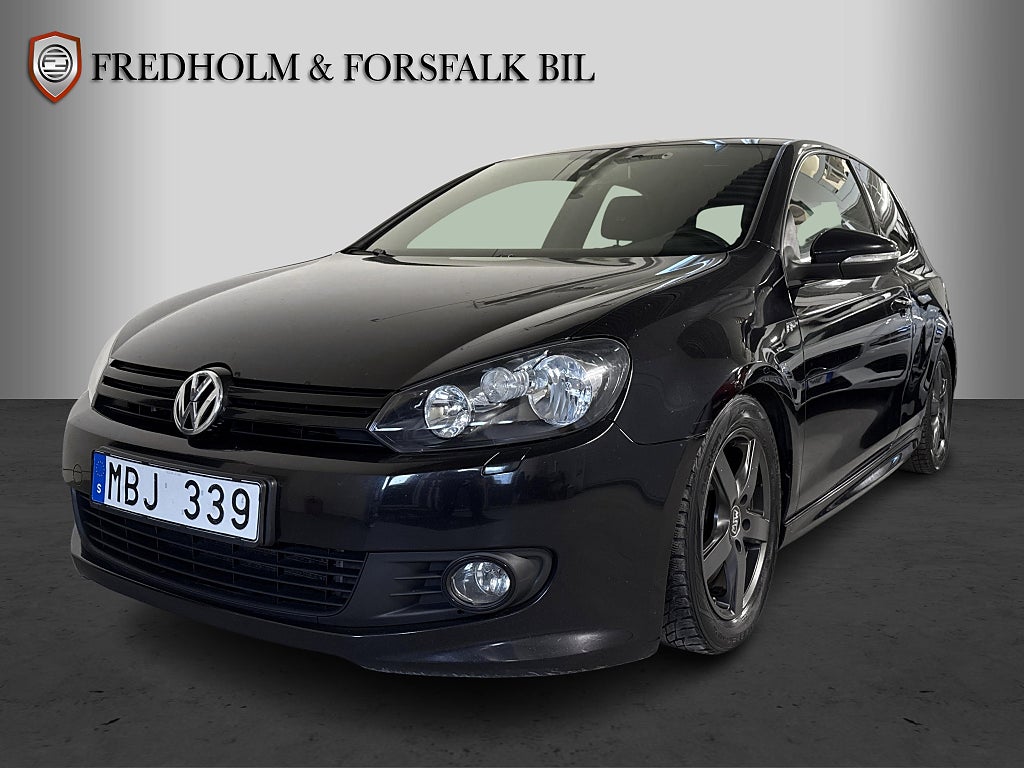 Volkswagen Golf 1.4 TSI 160HK R-Line Backkamera Dragkrok
