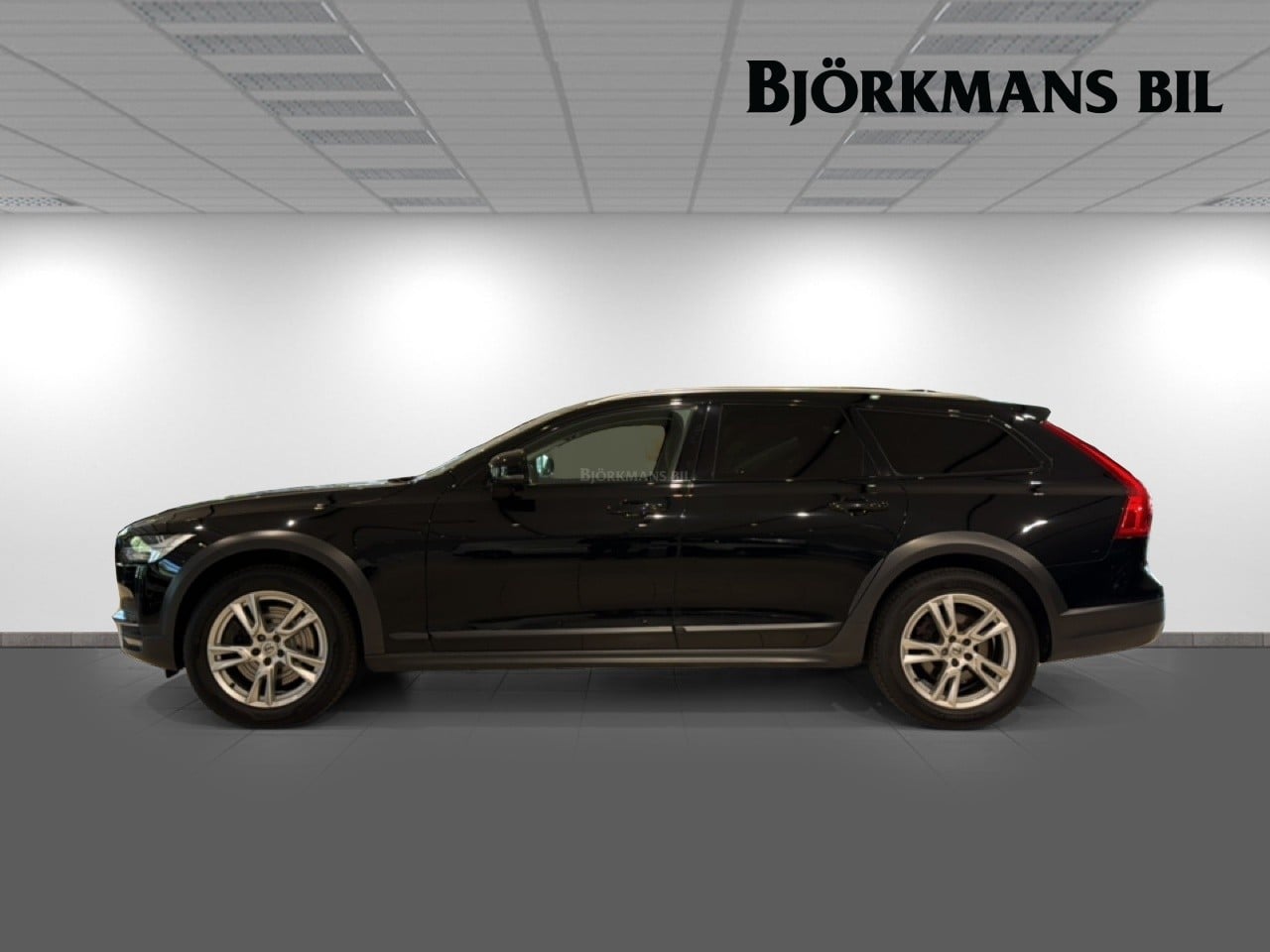 Volvo V90 Cross Country D4 AWD 2018, bild 4/10