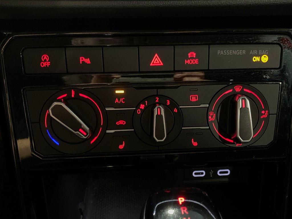 Volkswagen T-CROSS TSI 110  GT DSG Komfort App-Connect 2021