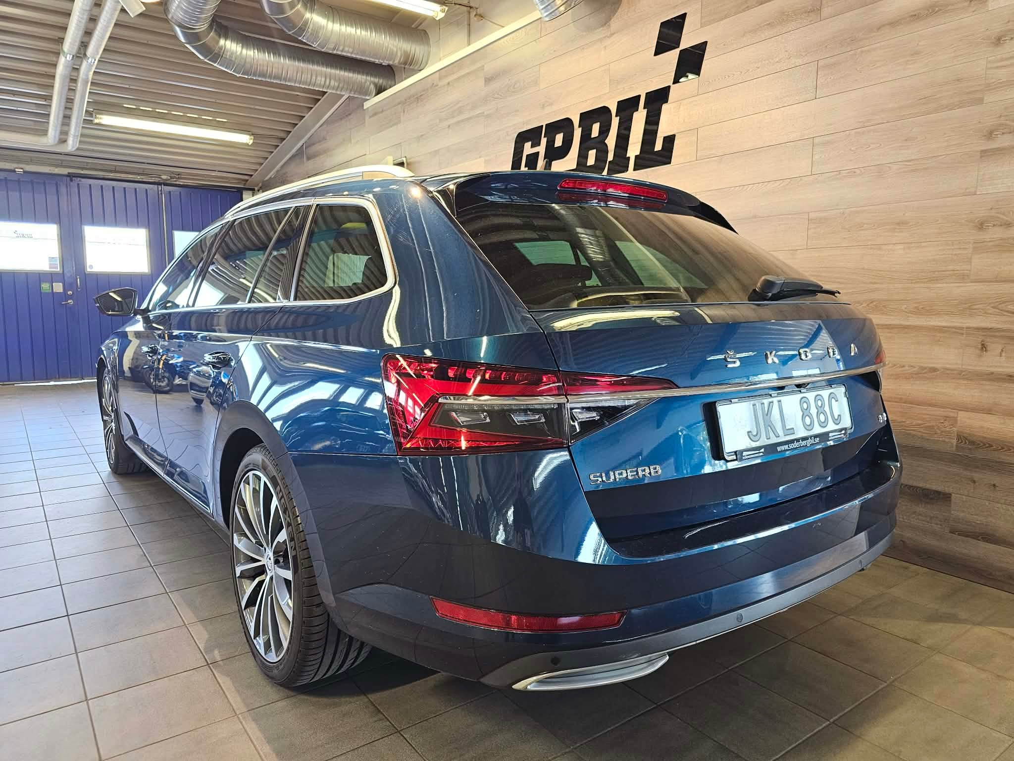 Skoda Superb 2020, bild 3/55