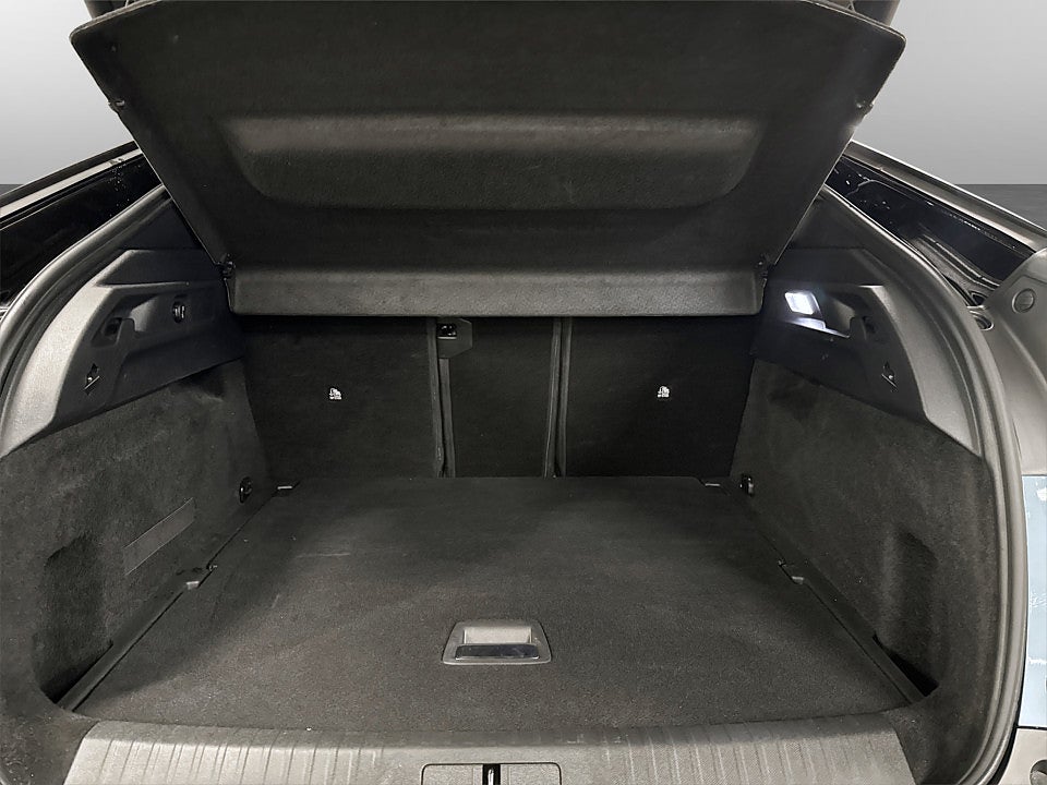 Bild på Peugeot 3008 GT Hybrid 145hk Aut B-KAMERA CARPLAY