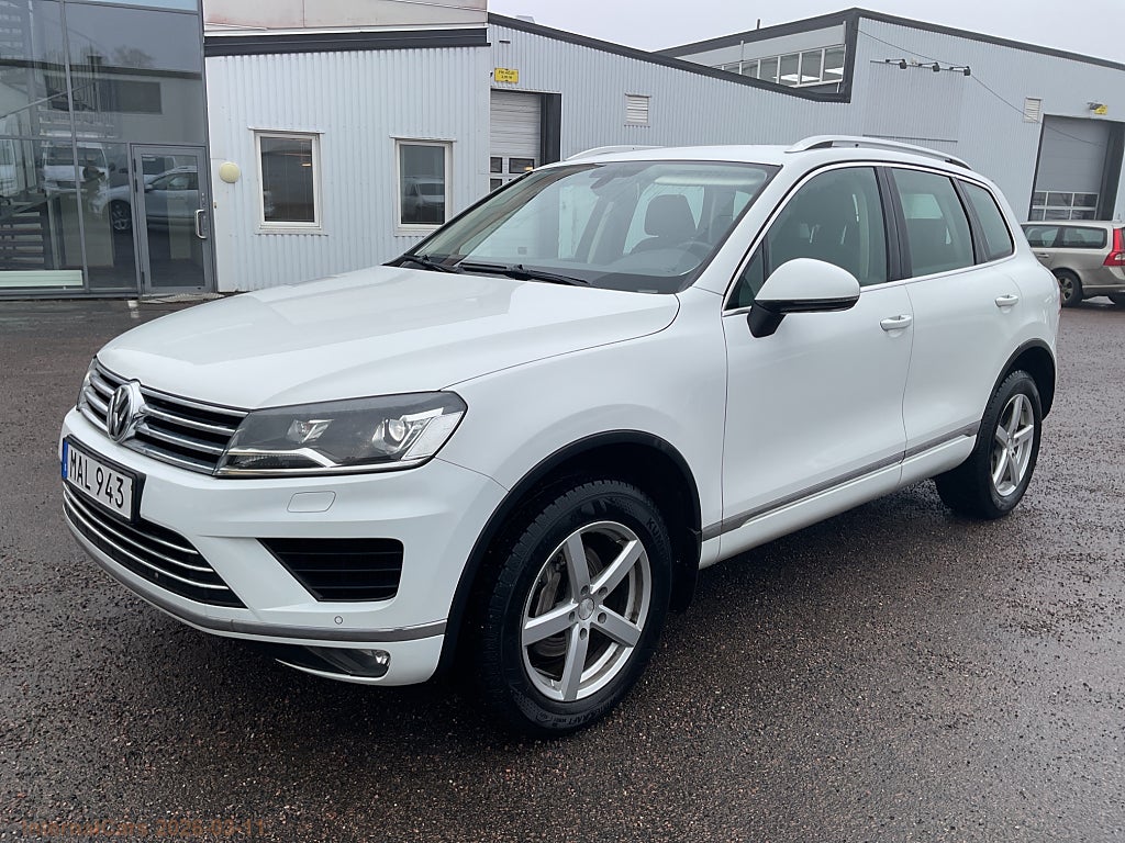 Volkswagen Touareg 3.0TDi LIMITED EDITION / EXPORT 9551€