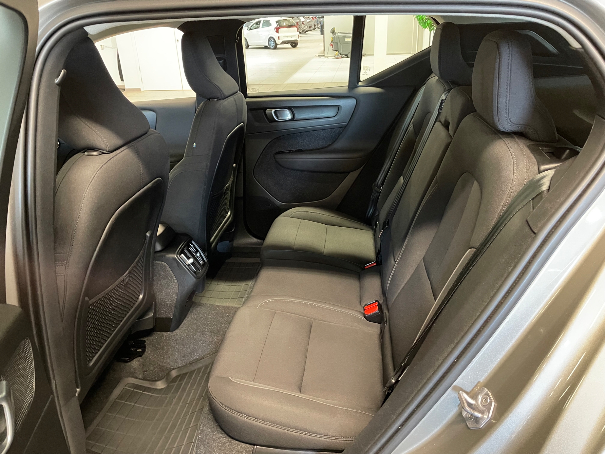 Volvo XC40 2022, bild 4/40