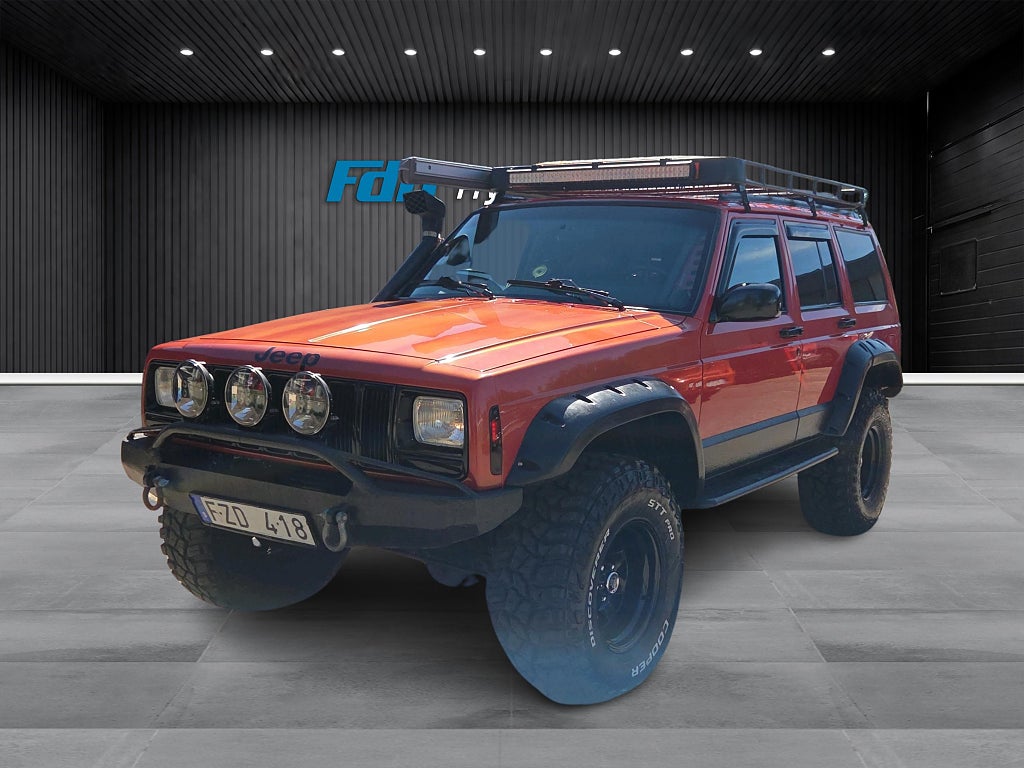 Jeep Cherokee 2.5 4WD