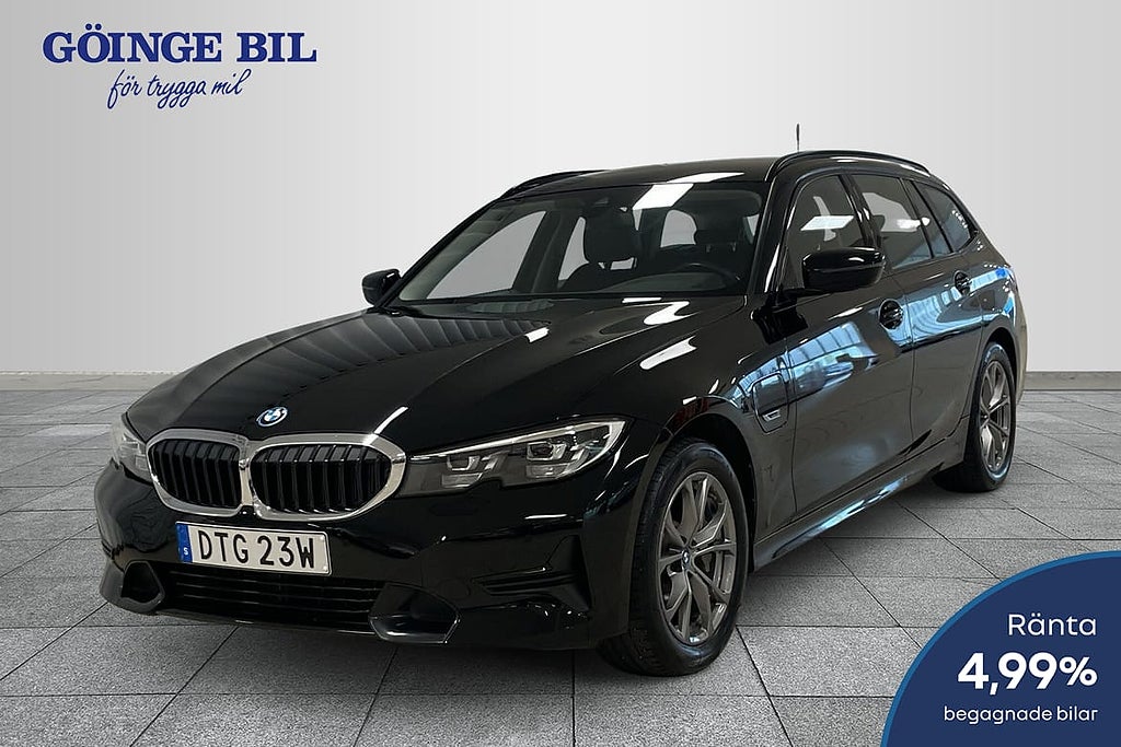 BMW 330e e xDrive Touring Dragkrok/ Navigation/ Shadow Line