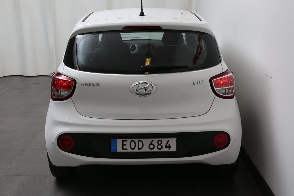 Hyundai i10 1,0 blue 67hk Comfort Automat Extraljus P-sensorer 2018
