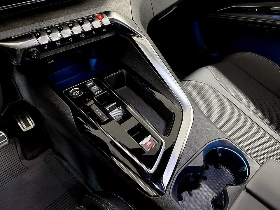 Bild på Peugeot 5008 GT 1.2 PT 130hk Aut - 7-SITS, B-KAMERA