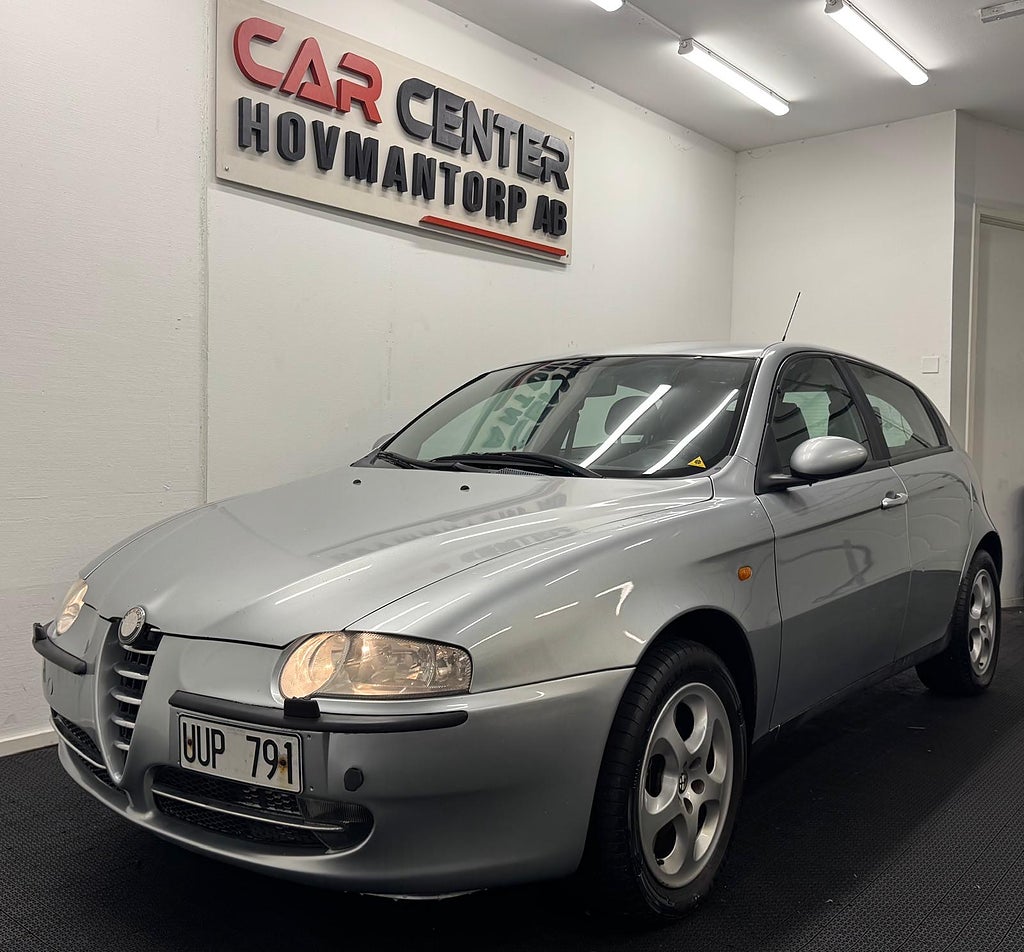 Alfa Romeo 147 5-dörrar 2.0 T.Spark 16V Distinctive Euro 4