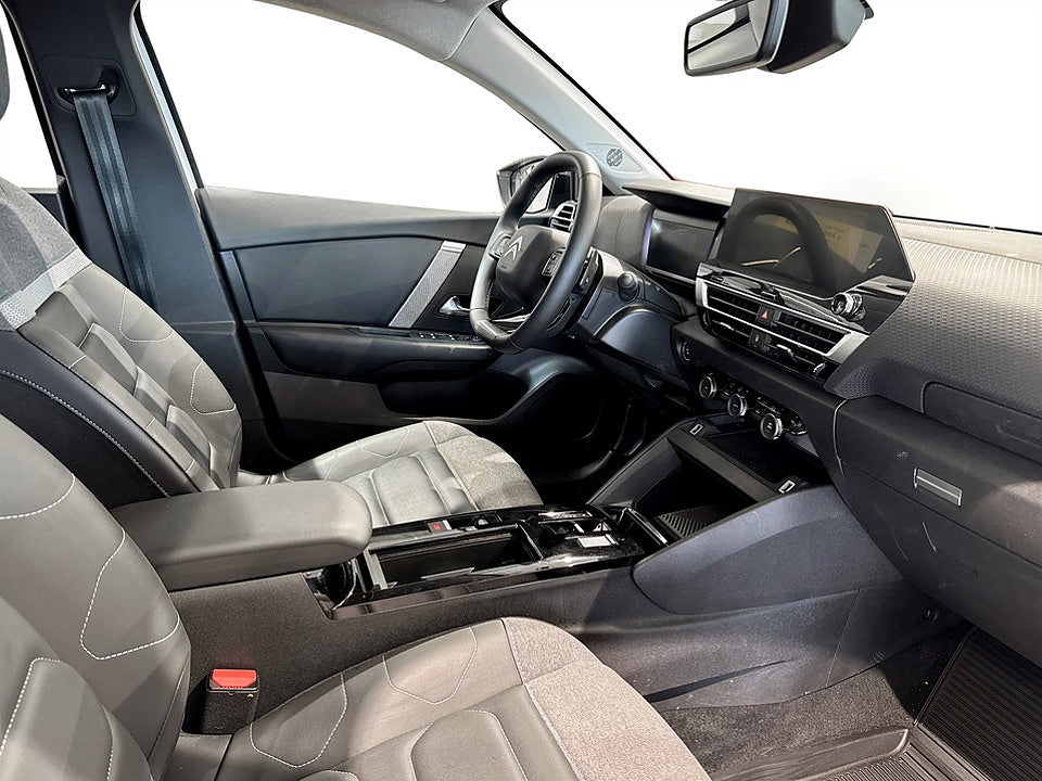 Bild på Citroën C4 Shine 1.2 PT 130hk Aut B-KAMERA NAVI