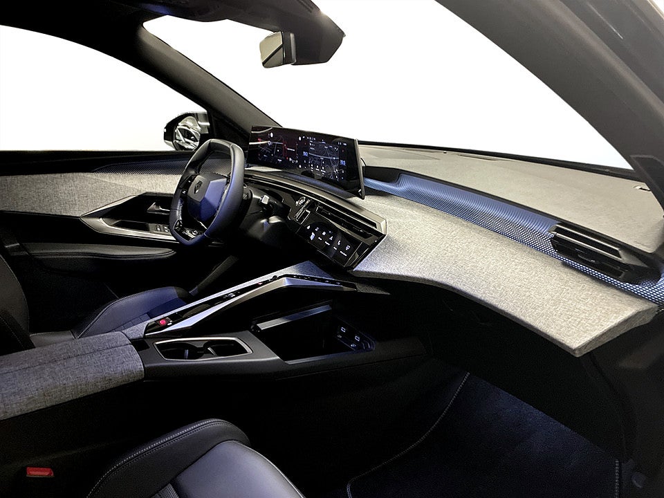 Bild på Peugeot 5008 GT Hybrid 145hk Aut KAMPANJ BRÄNSLE INGÅR