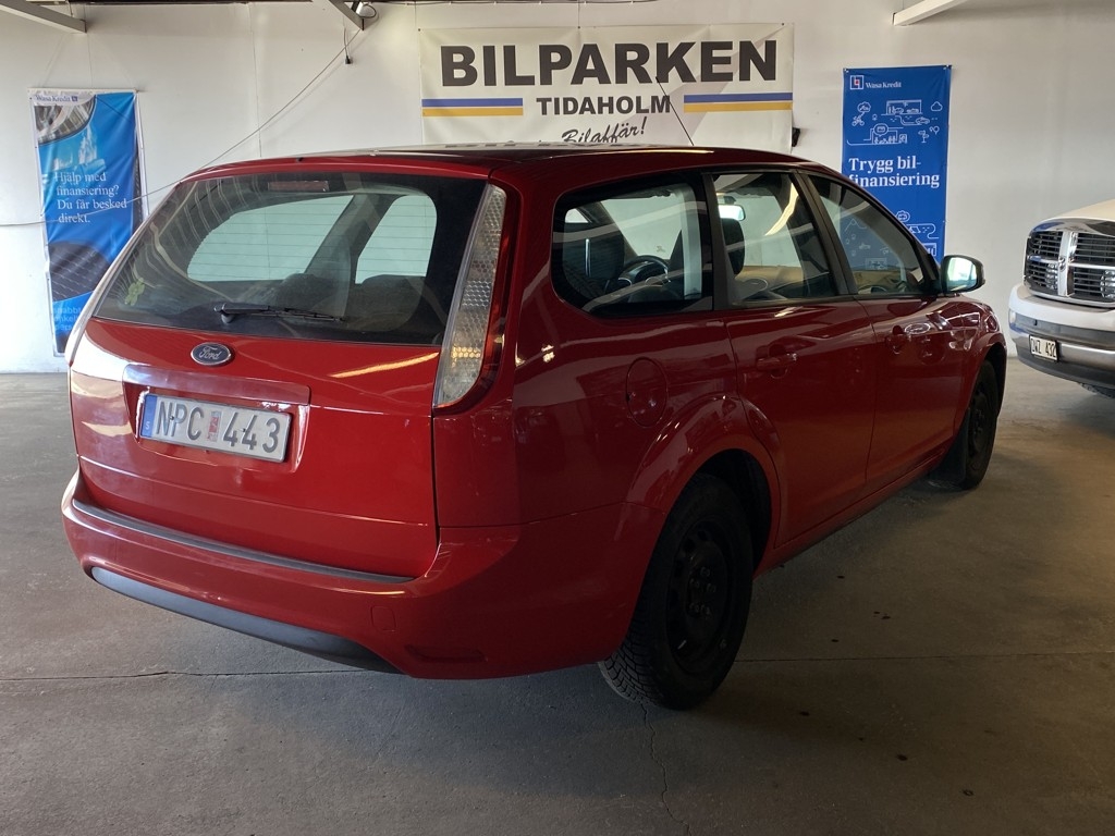 Ford Focus Kombi 1.8 Flexifuel 125hk 2008, bild 4/37