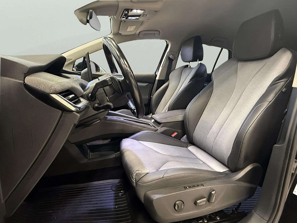 Skoda Enyaq iV iV80, Plus 204HK S&V hjul, Nybytt framruta, 3,95% Ränta - miniatyr 11