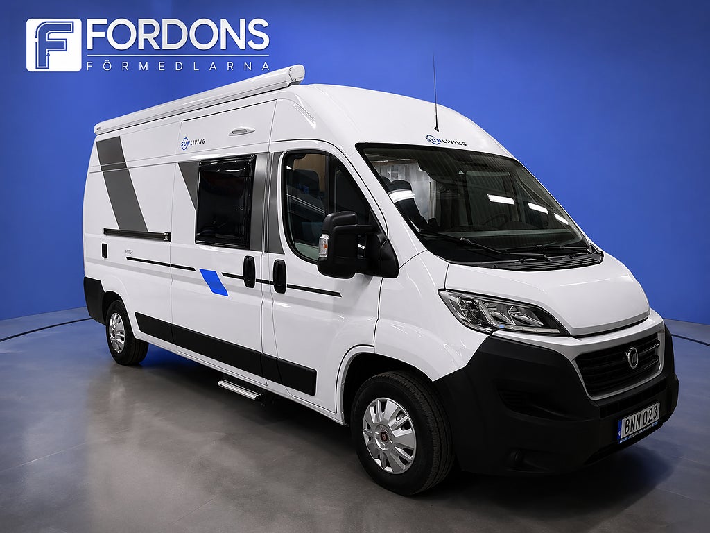 Sun Living Campervan Fiat 2.3 MultiJet V60 SP 140 hk | Solceller | Dragkrok