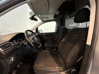 Volkswagen Caddy Alltrack 2.0 TDI 4M Värmare/Kamera/Dragkrok
