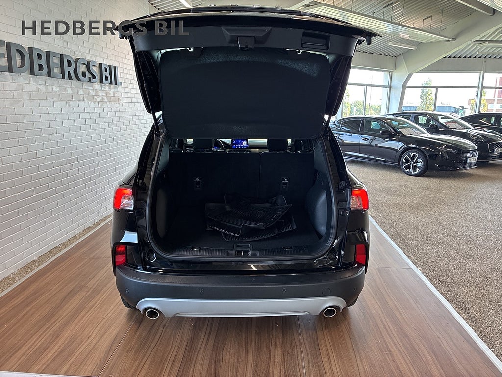 Ford Kuga Plug-In Hybrid 2,5 Titanium Automat thumbnail