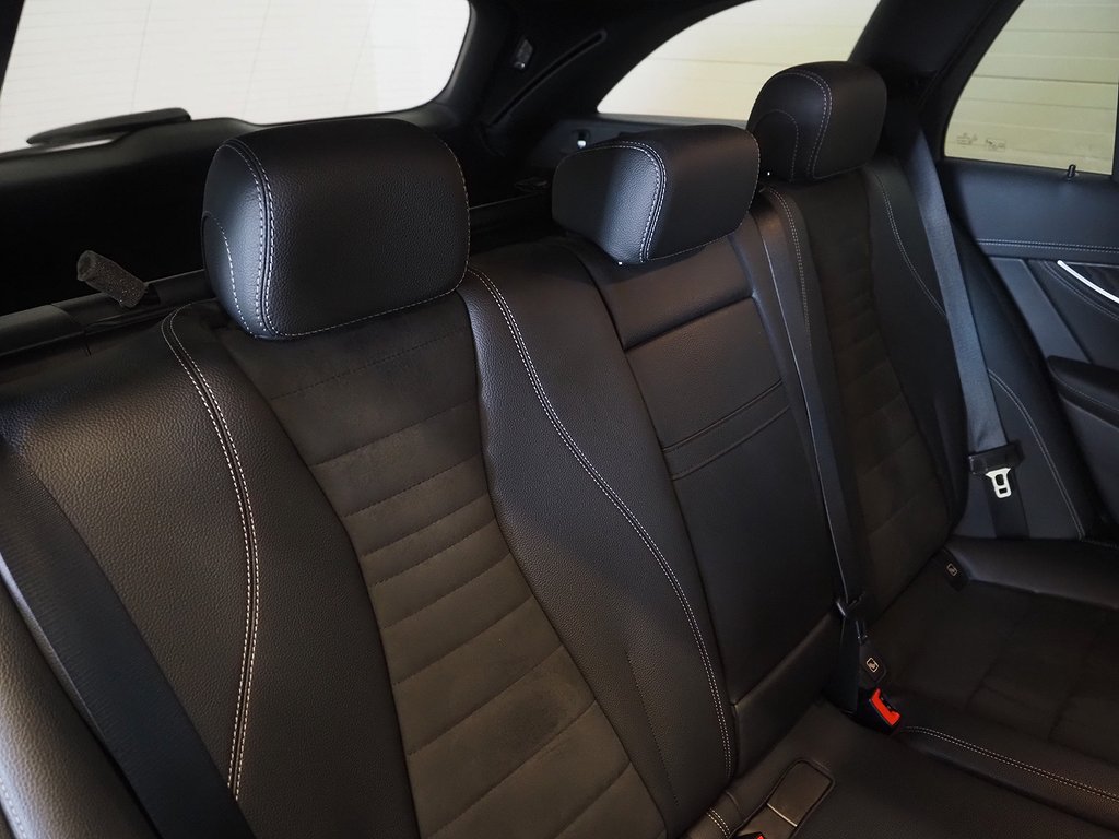 Mercedes-Benz E 300 T de 306hk AMG Premium |Widescreen|Drag| 2021