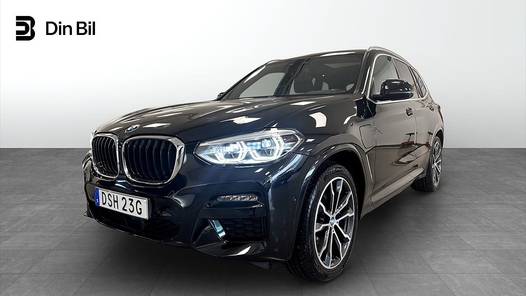 BMW X3 xDrive 30e M Sport/HUD/Panorama/Drag