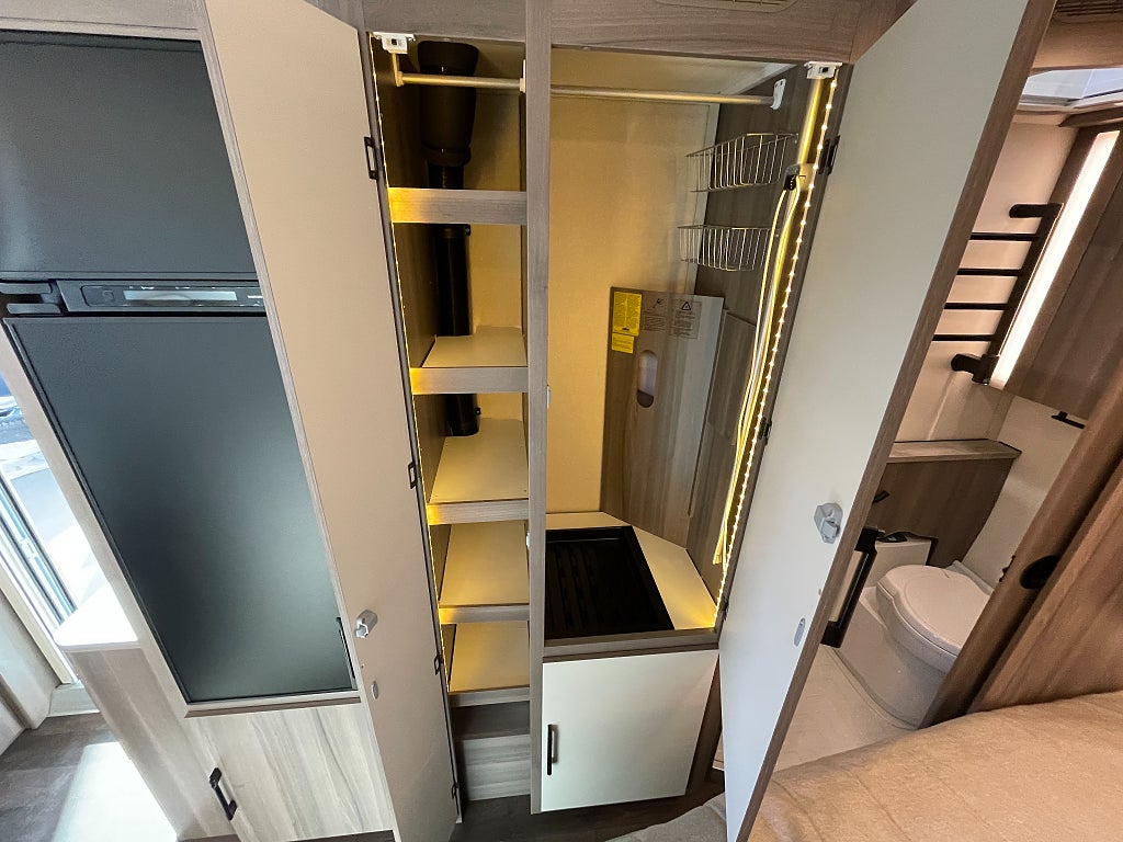 Kabe Estate 470 XL / ALDE / Resevagn / Året runt standard /  - Kabe