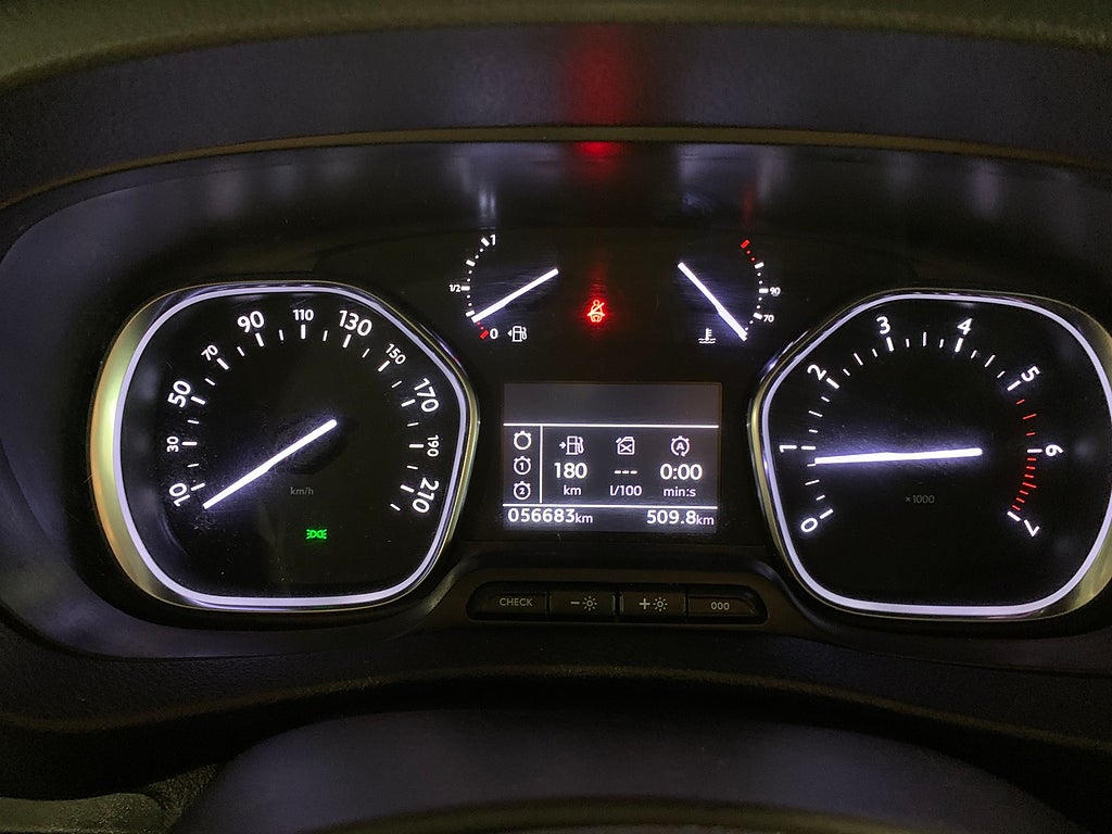 Toyota ProAce 2.0 D-4D LONG | Moms  | Kamera | Värmare 2024
