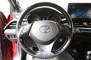SUV Toyota C-HR 7 av 21