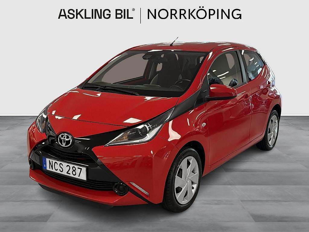Toyota Aygo 5-dörrar 1.0 X-PLAY 69hk