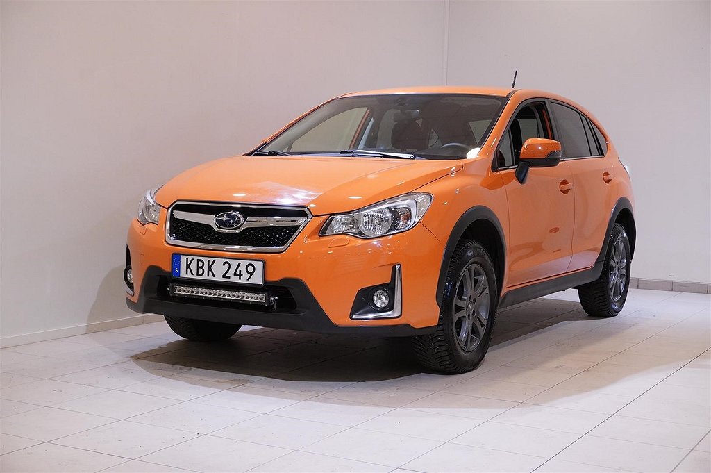 Subaru XV Sport 4WD Automat Backkamera Vinterhjul Ledramp Låga Mil