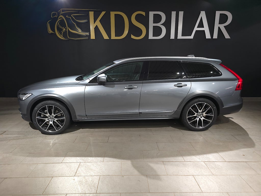 Volvo V90 Cross Country D4 AWD Geartronic Momentum 190hk