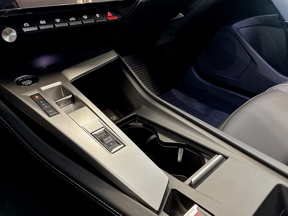 Bild på Peugeot 408 GT 1.2 PT 130hk Aut B-KAMERA CARPLAY EL-BAKLUCKA