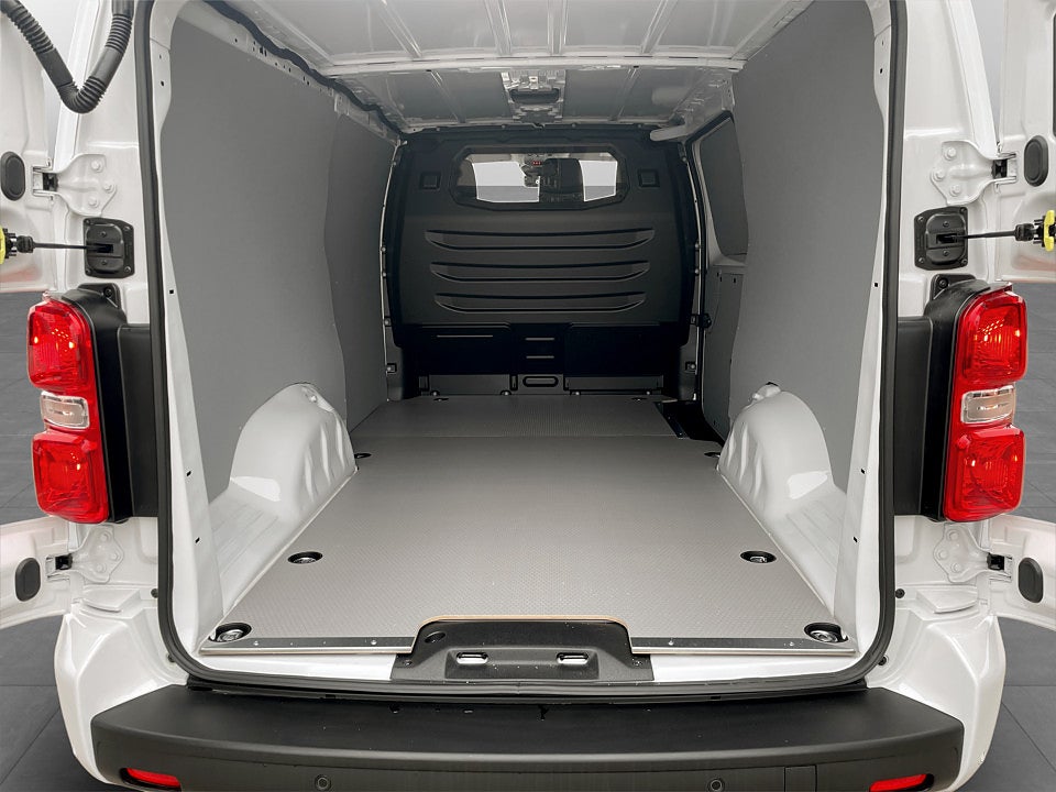 Bild på Peugeot Expert Plus 150hk Aut L3 - EDITION! SERVICE & VINTERHJUL INGÅR